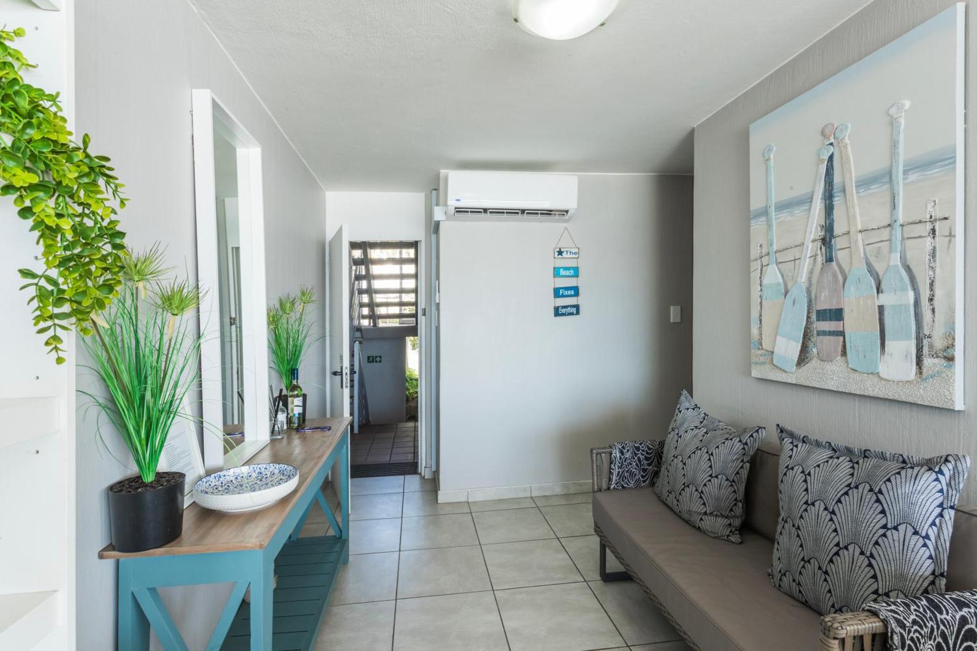 Ocean Pearl At Chakas Cove - Beachfront Apartment Ballito Luaran gambar